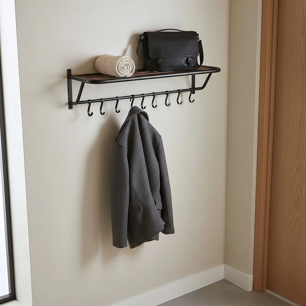 Porte-manteau mural métal noir avec plateau bois recyclé 84x25 cm