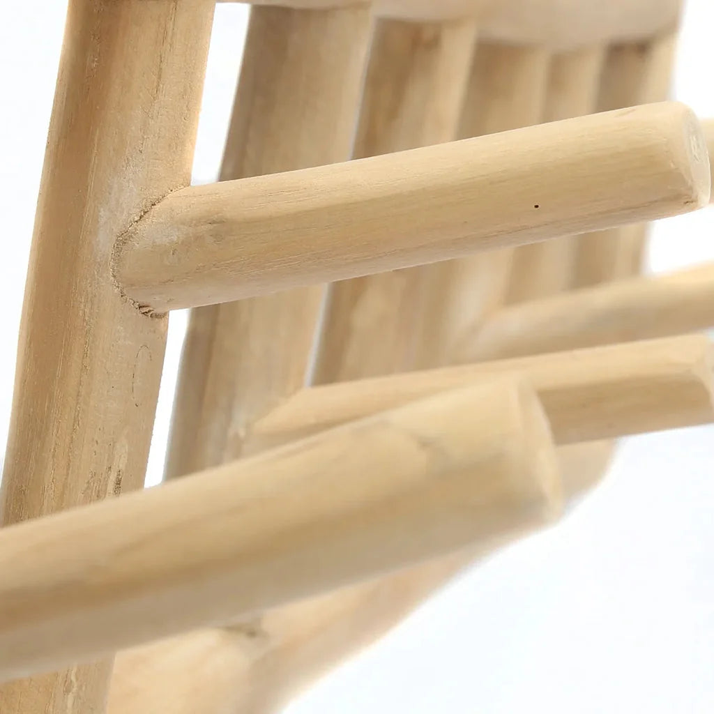 Chaise en bois clair à dossier à branches pour Le porte-manteau naturel de l’île