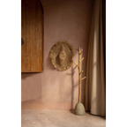 Portemanteau en bois de teck clair base béton forme arbre – H150 cm