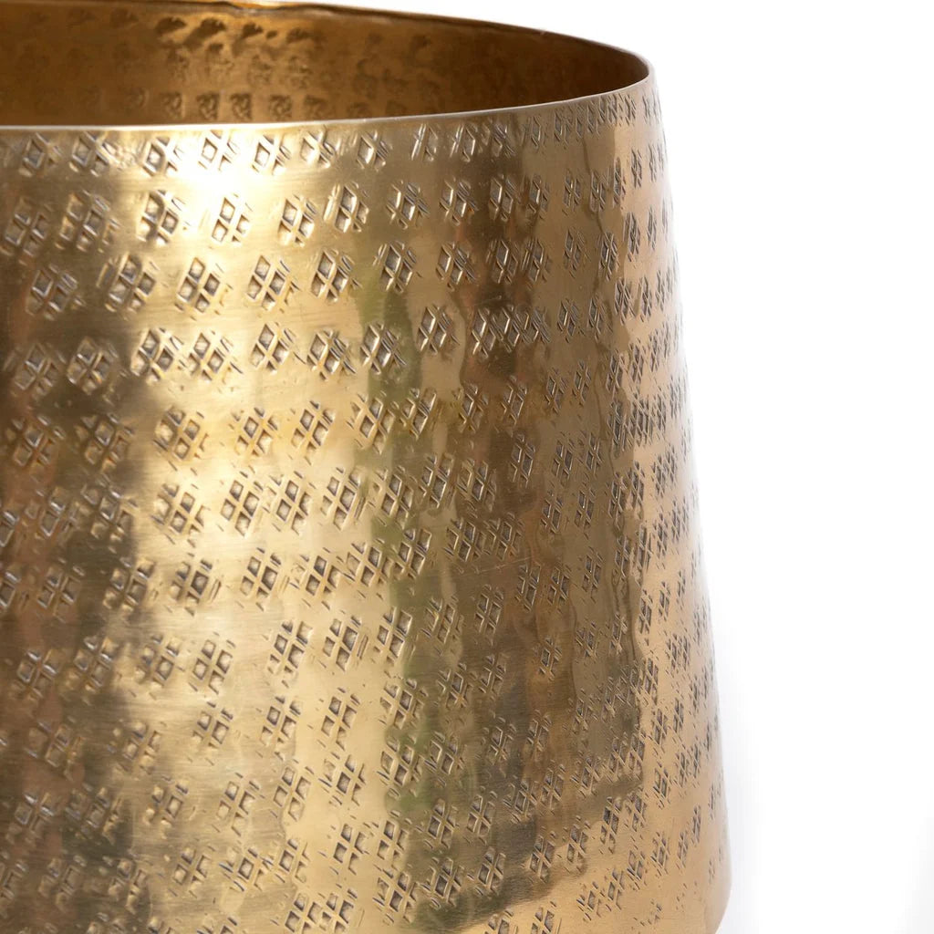 Vase en métal doré martelé pour plantes, Le Pot Martelé Laiton XL