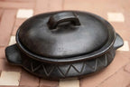 Pot en argile noire avec couvercle, motif, poignées latérales pour cuisine Artisanale