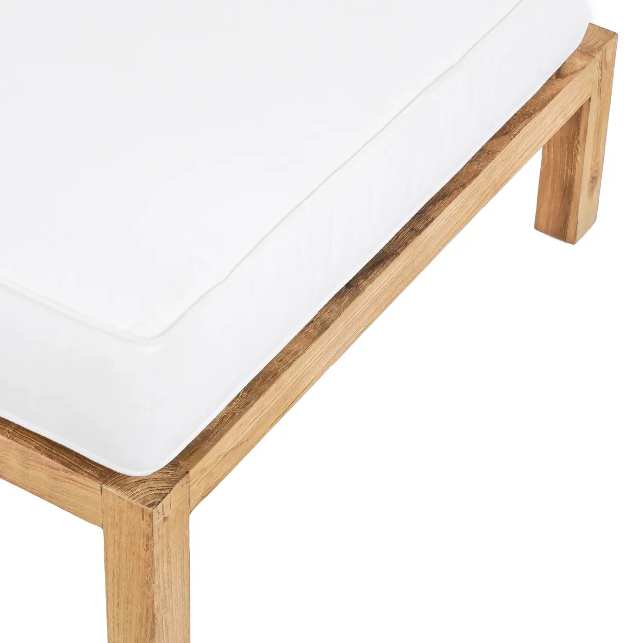 Pouf carré modulaire en teck recyclé avec cadre en bois et coussin blanc naturel