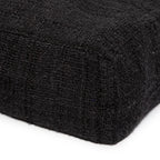 Coussin noir tissé du produit Le pouf Oh My Gee - Noir Marine_40