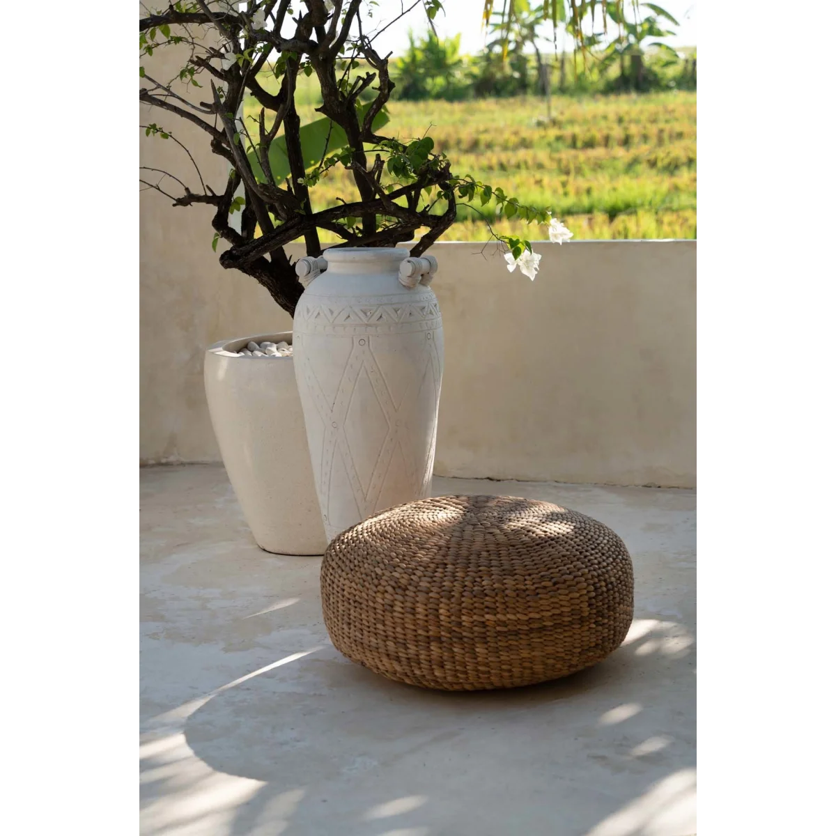 Coussin rond en jacinthe tressée naturel de 60 cm pour un confort élégant
