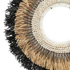 Décoration murale circulaire avec coquillages, paille et frange noire 80 cm