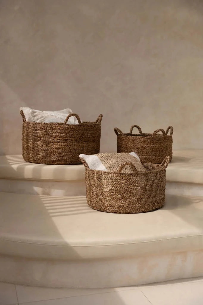 Panier de rangement tissé avec poignées, Les Quatre Mains Baskets Naturel M