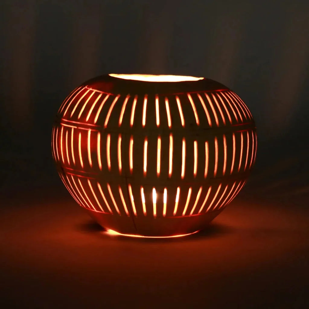 Photophore sphérique illuminé avec fentes verticales pour La Rayure de Noix de Coco I Naturel 40