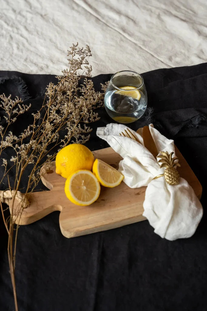 Décor de table sur le thème du citron.