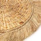 Sous-plat rond en raphia et jacinthes d’eau tressé avec franges, Ø45 cm