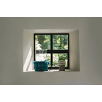 Verre d’eau avec un cache-coeur en tricot teal, décor en grès visage coquillages