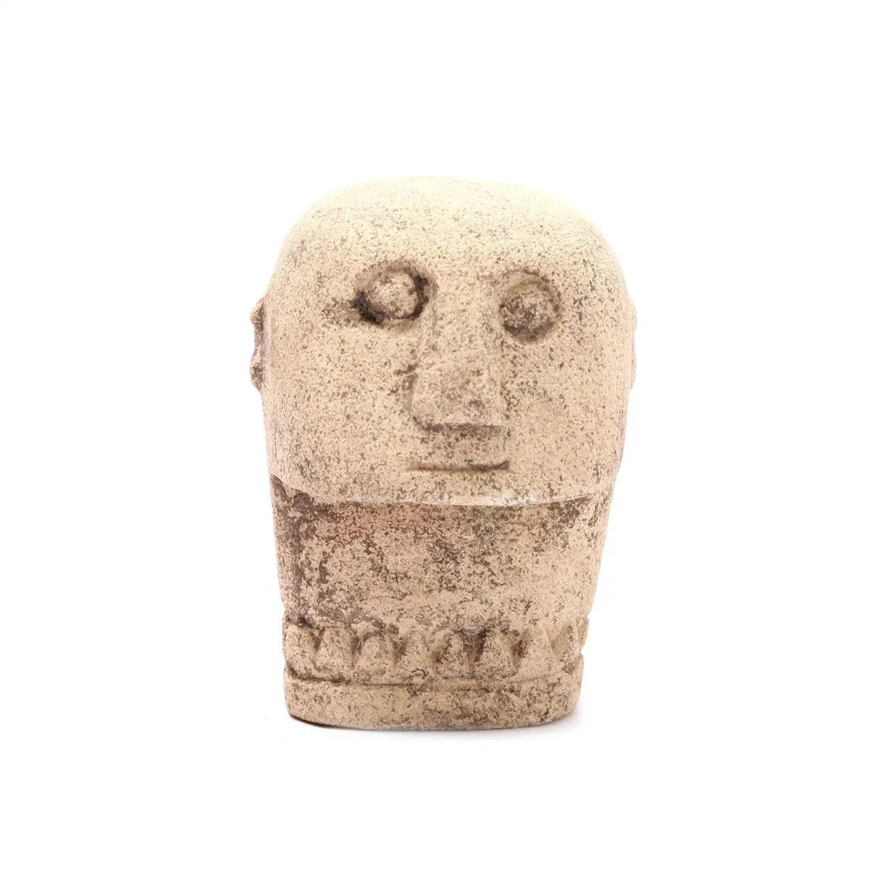 Sculpture tête en grès beige avec traits rudimentaires style primitif pour décoration