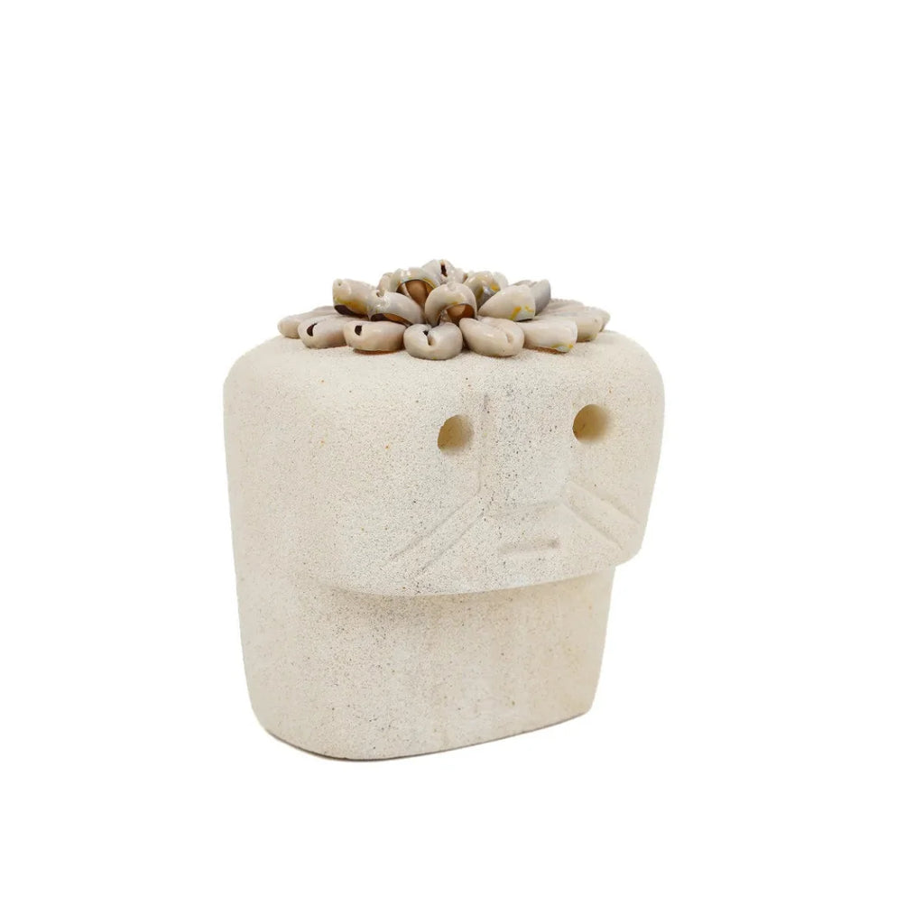 Statue en grès blanc 11 cm sculptée main Sumba