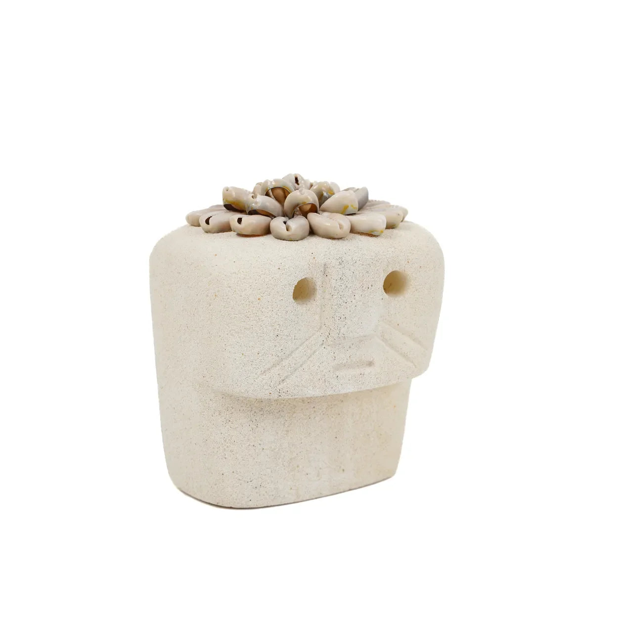 Tête en pierre blanche avec galets ornementaux, Statue en grès blanc 11cm Sumba
