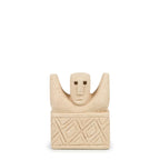 Sculpture en grès beige clair avec motif géométrique sur la base, silhouette humaine