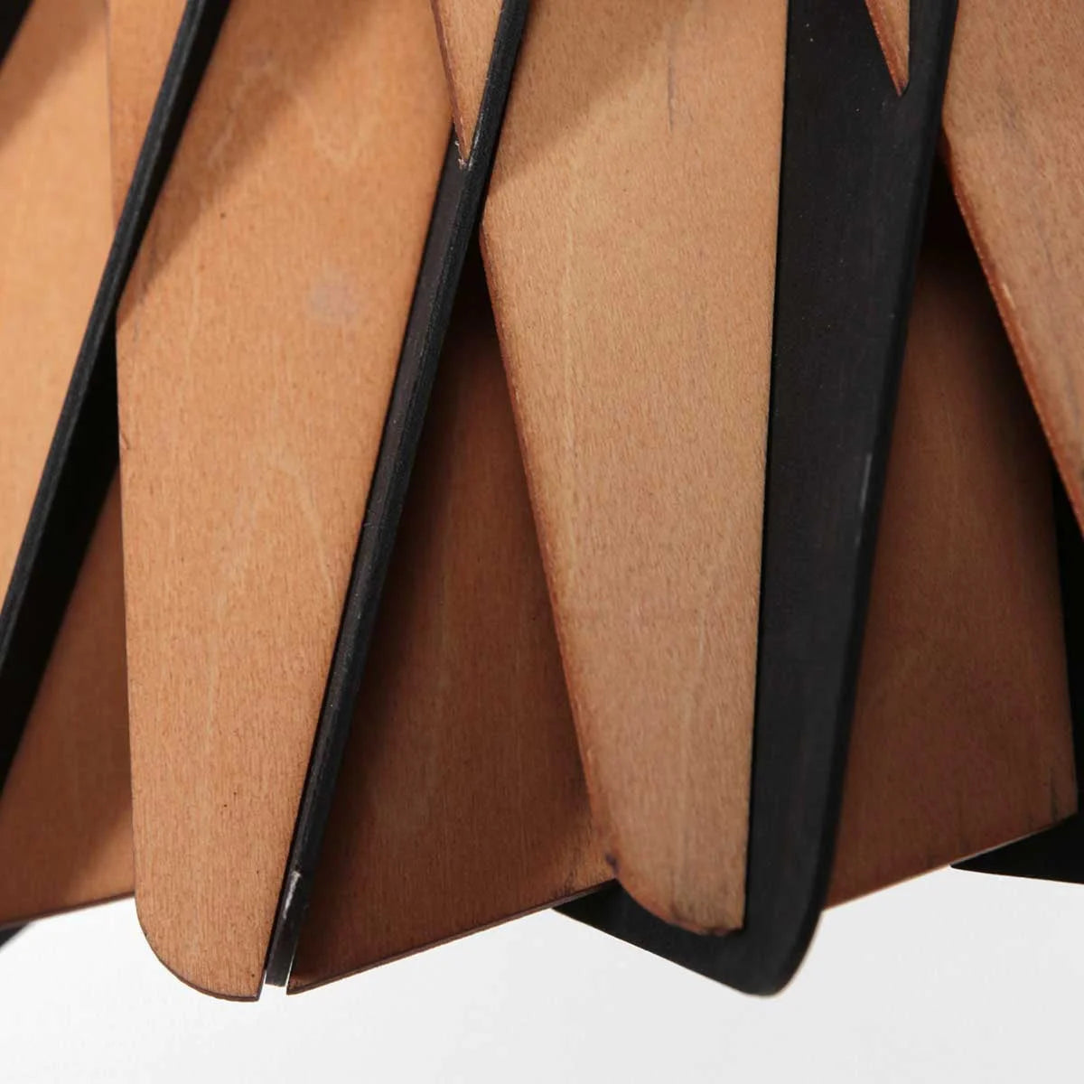 Abat-jour géométrique en bois ajouré motif zigzag noir et naturel Ø46 cm