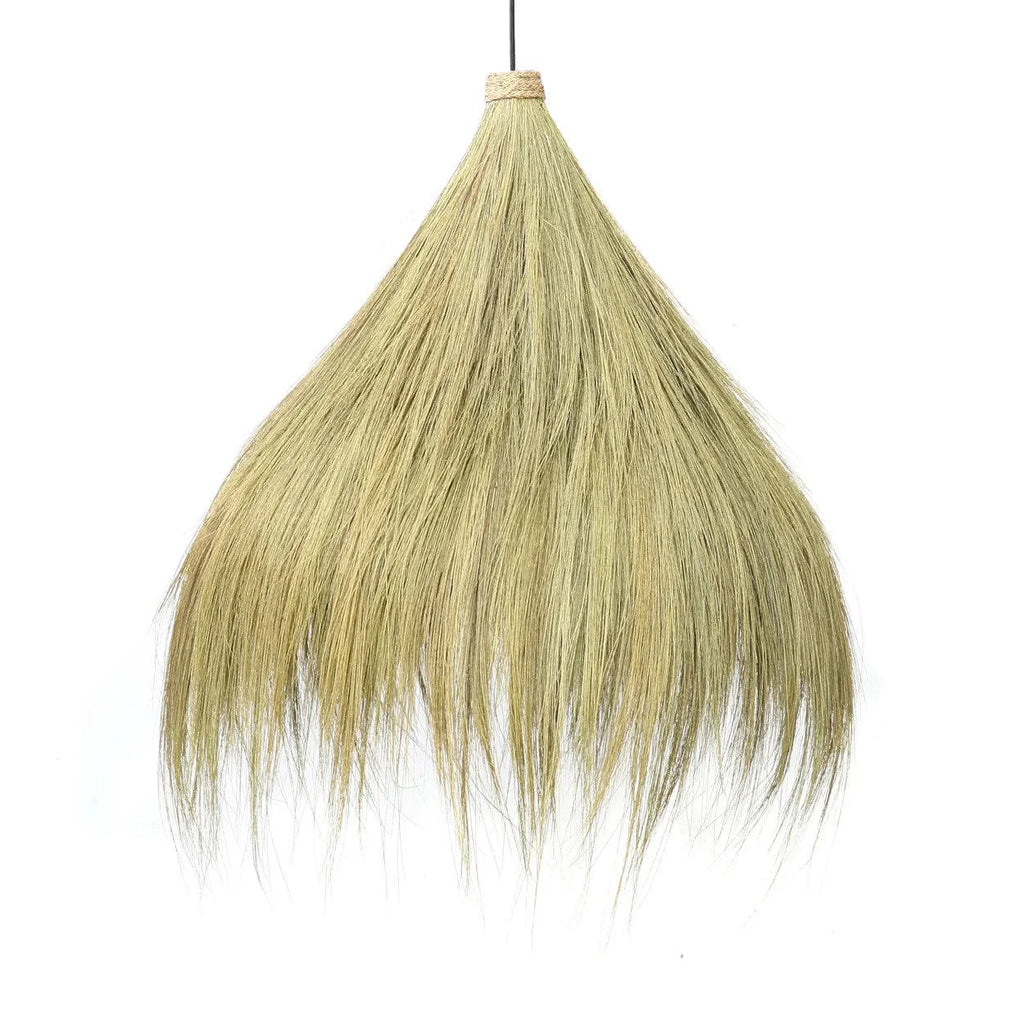 Luminaire suspendu en herbe de Rayung naturel avec design conique beige H85 cm