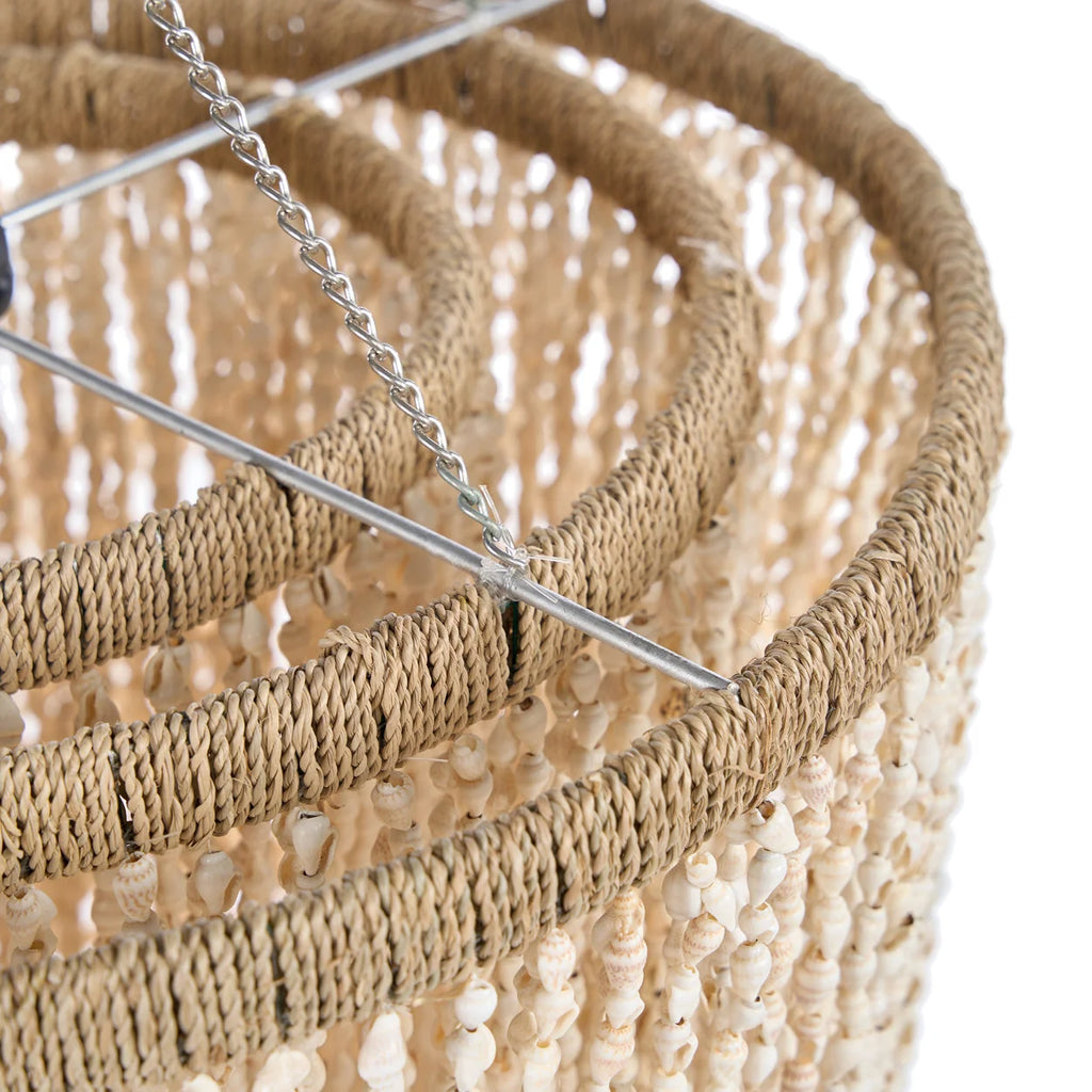 Suspension en coquillages crème à étages coniques H75 cm