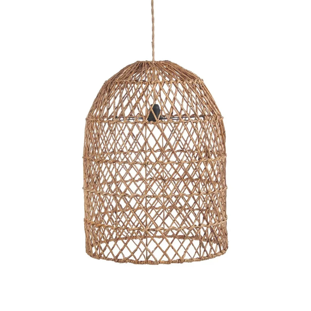 Luminaire en suspension en feuille de bananier tressée, forme de dôme naturelle