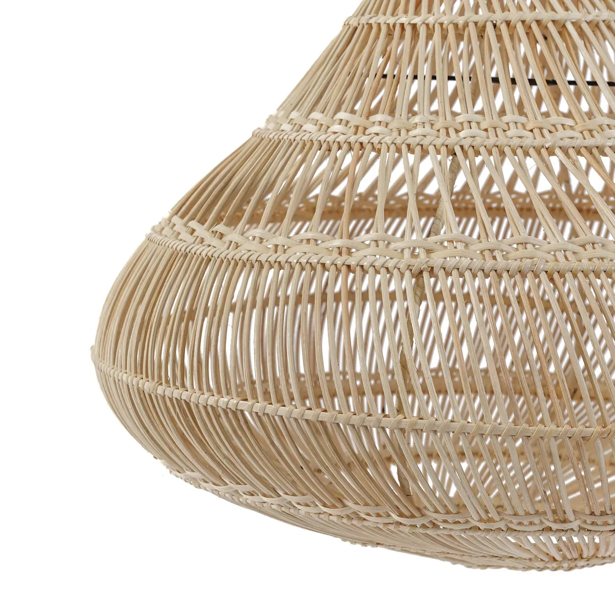 Suspension goutte en rotin naturel avec lampes en rotin tressé pour une ambiance chaleureuse