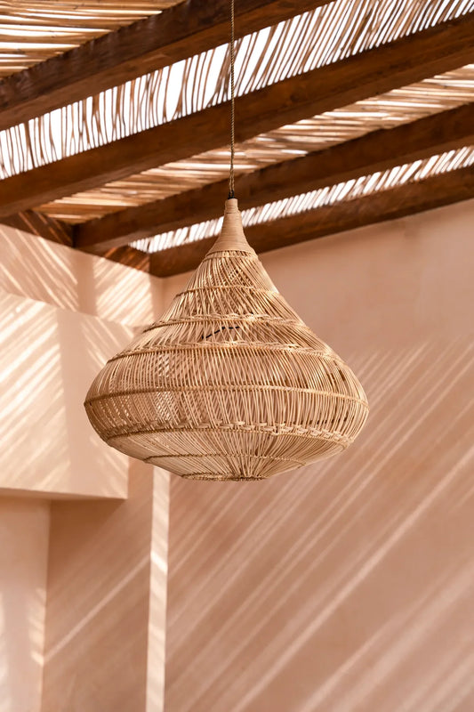 Suspension goutte XL en rotin naturel avec luminaire en pendentif tissé pour décoration intérieure