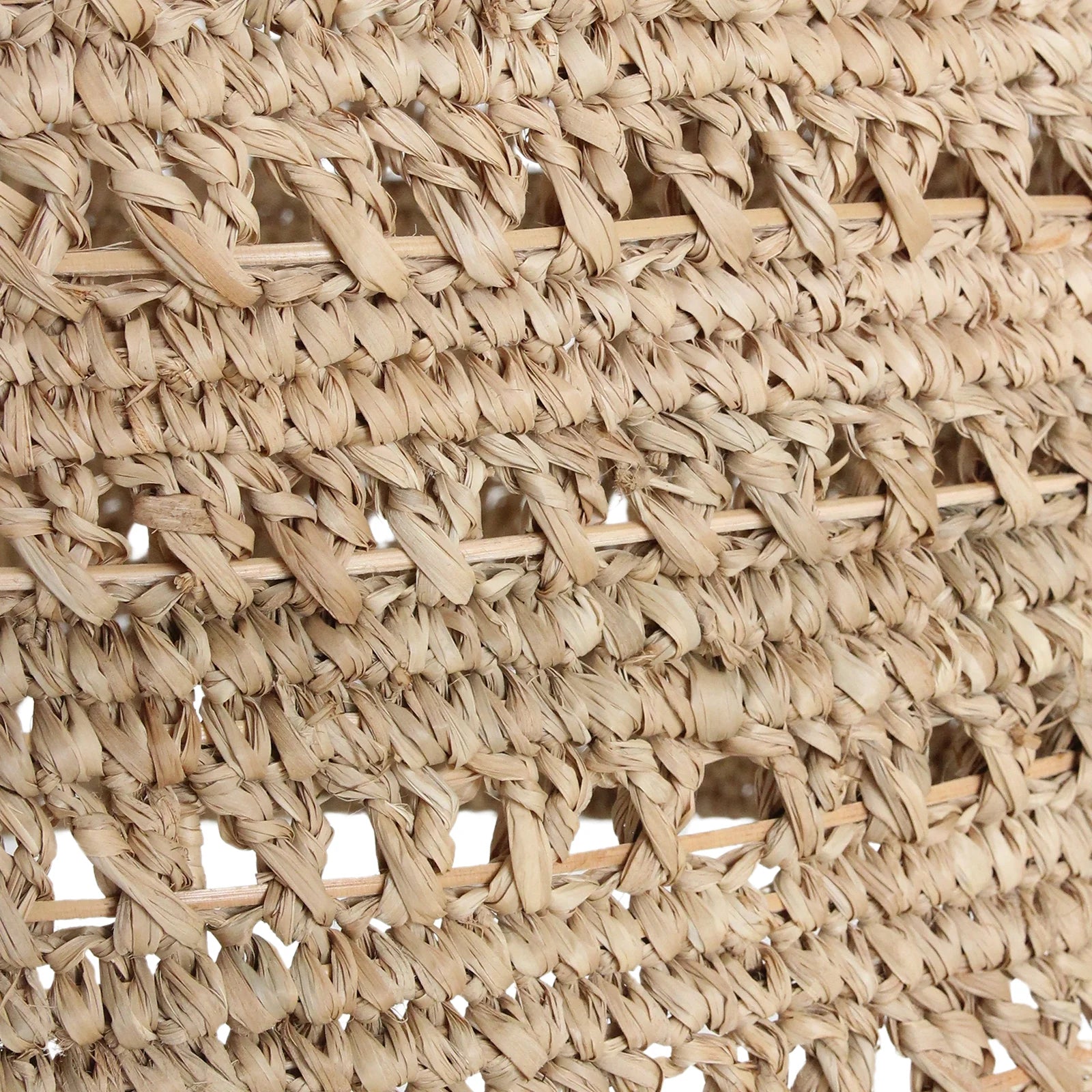Panier en herbe marine tressée beige sable ajouré Ø50 cm