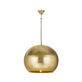 Suspension en métal doré martelé finition brillante avec dôme en métal or massif