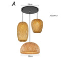 Suspension multiple modèle A en bambou avec trois abat-jours élégants