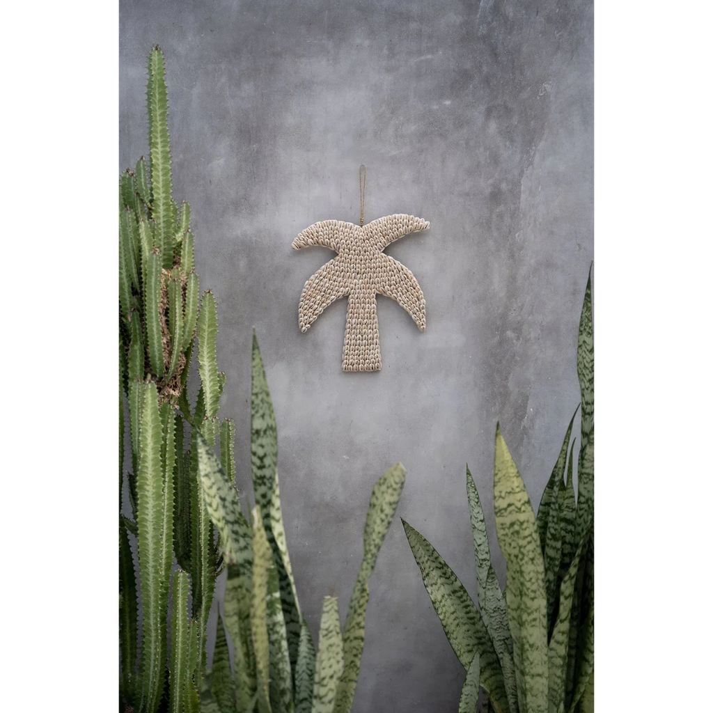 Suspension murale en coquillages – Silhouette palmier