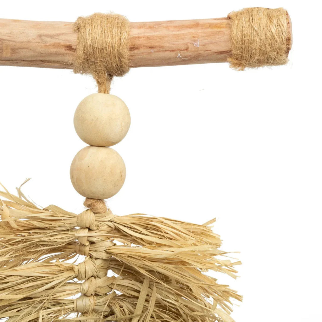 Décor mural en raphia naturel avec perles en bois et bâton en jute, 60x25 cm