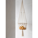 Suspension plante macramé en coton blanc cassé avec franges tenant plusieurs oranges