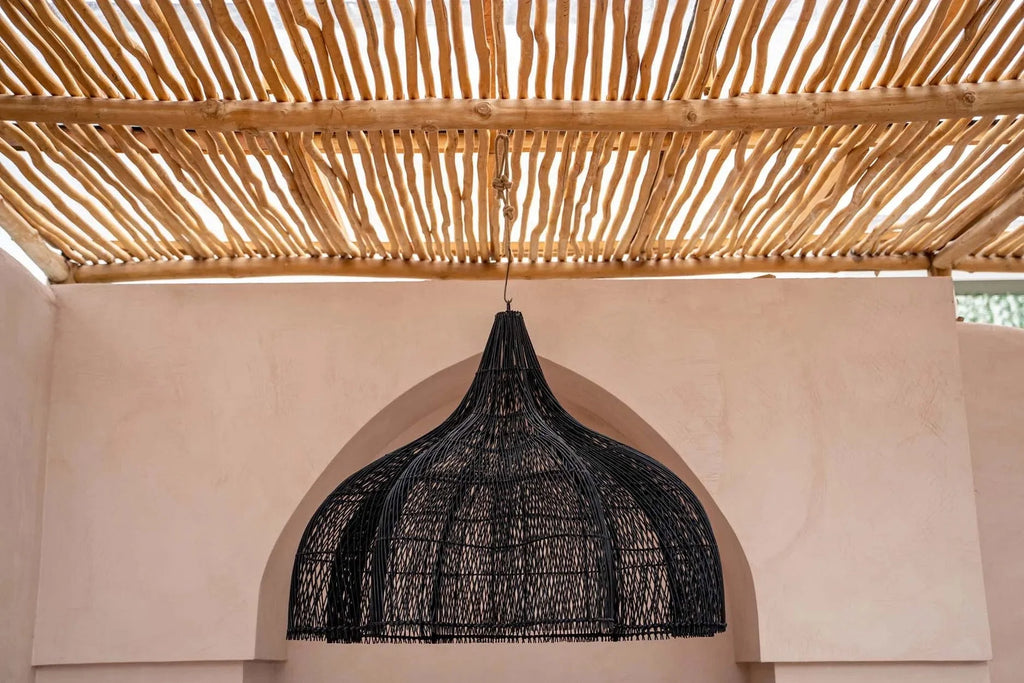 Suspension en rotin ajouré noir en forme de fleur XL Ø110 cm, luminaire suspendu élégant