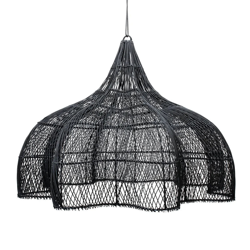 Suspension en rotin ajouré noir forme de fleur XL avec cloche et large bord scallopé