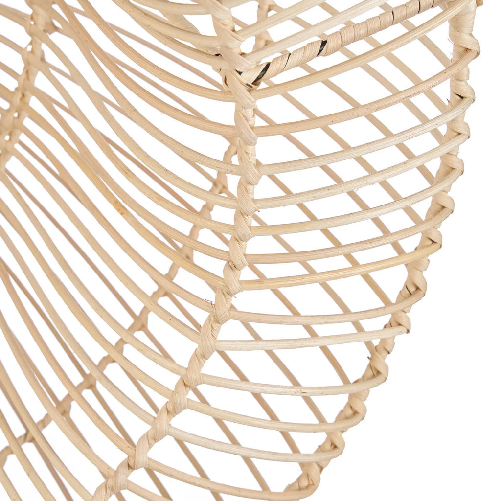 Suspension en rotin naturel forme cloche ajourée Ø82 cm beige tissé