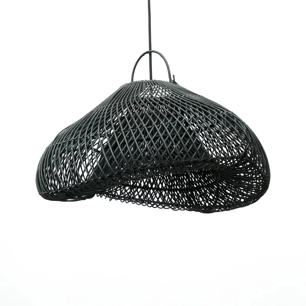 Suspension en rotin noir 60 cm forme nuage artisanale
