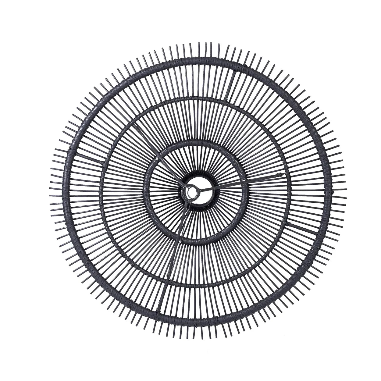 Suspension en rotin noir de 60 cm forme pendentif élégant avec abat-jour circulaire en rotin