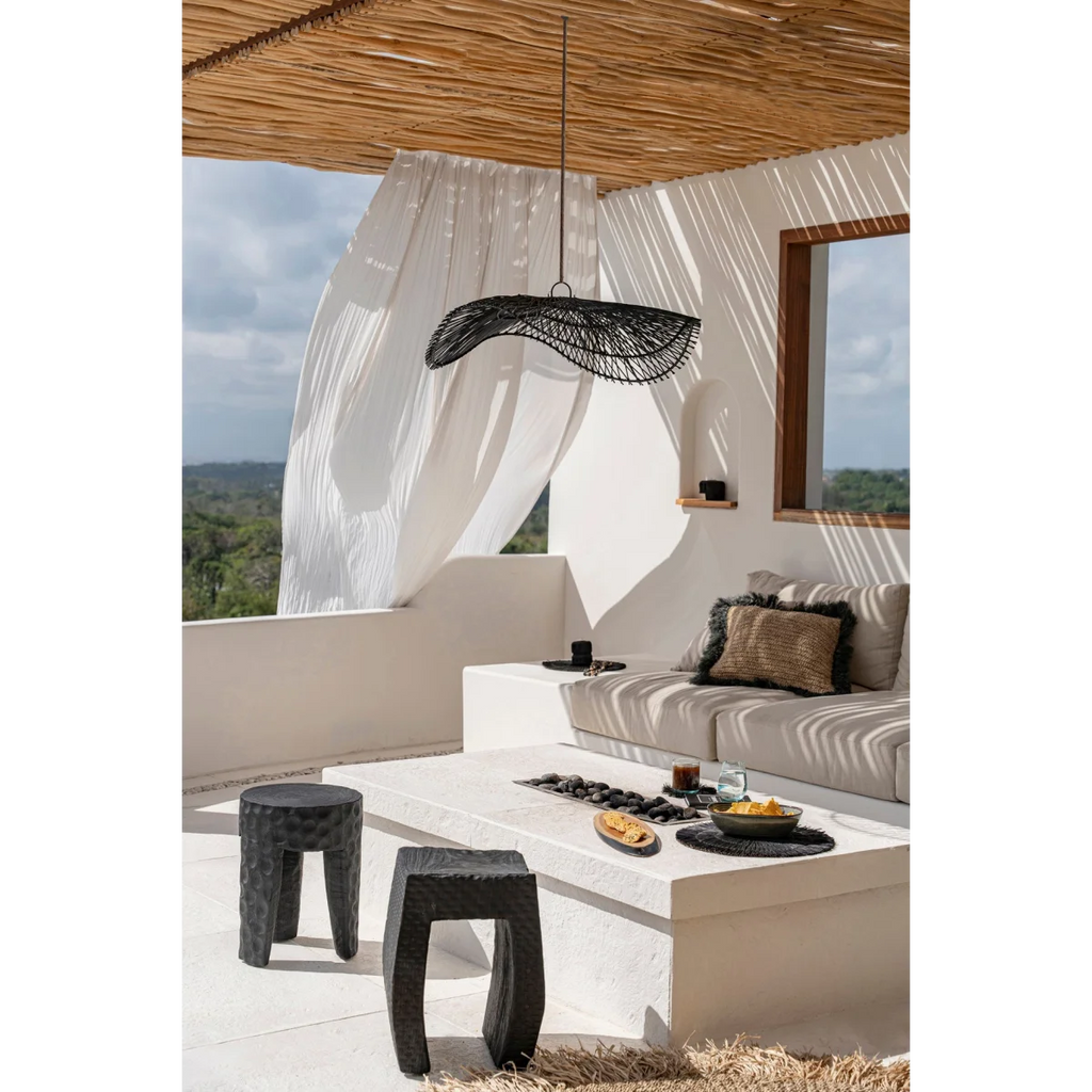 Suspension en rotin noir ondulée avec forme ailée, diamètre 75 cm