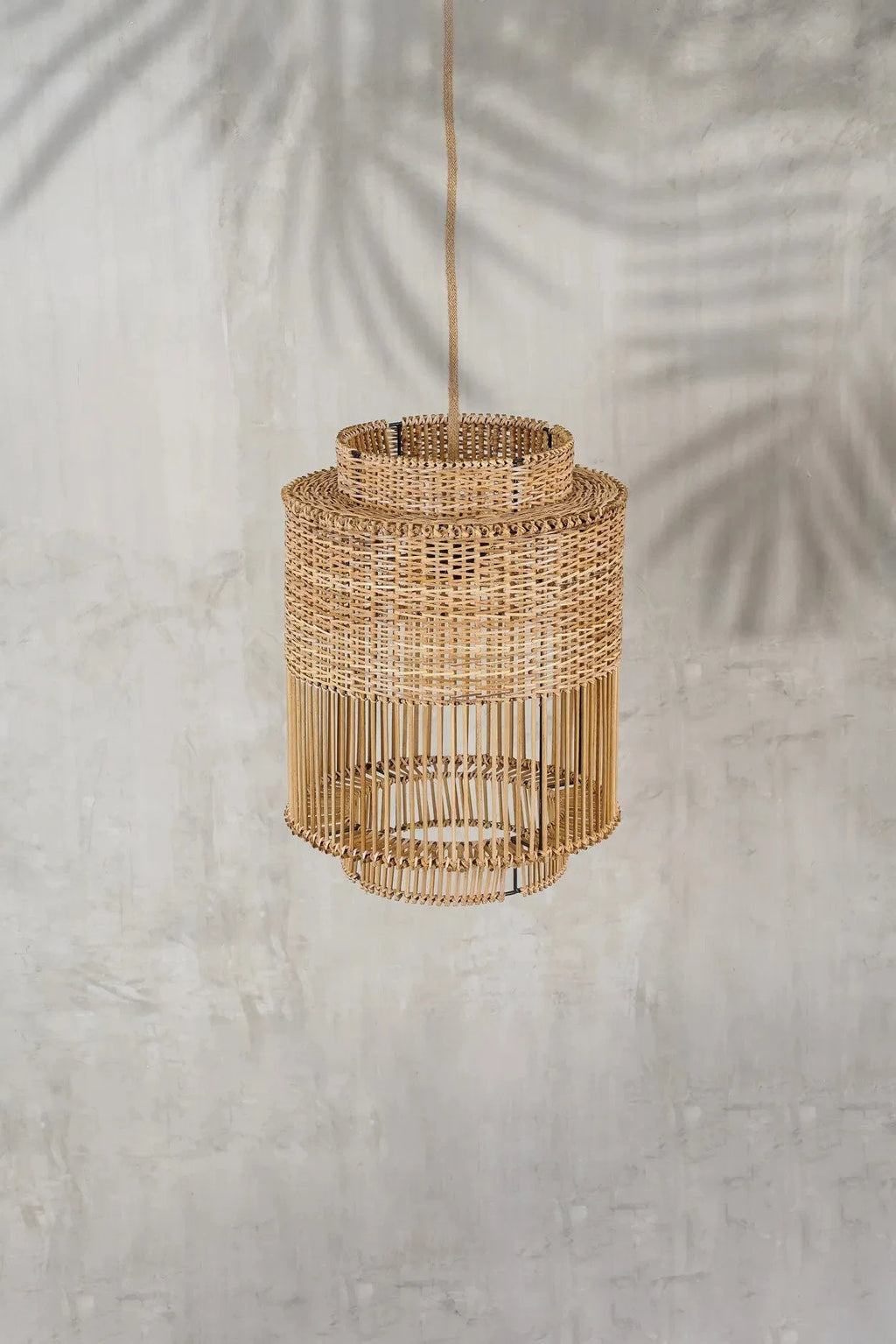 Suspension en rotin tressé naturel à niveaux, Ø30 cm, luminaire cylindrique en rotin