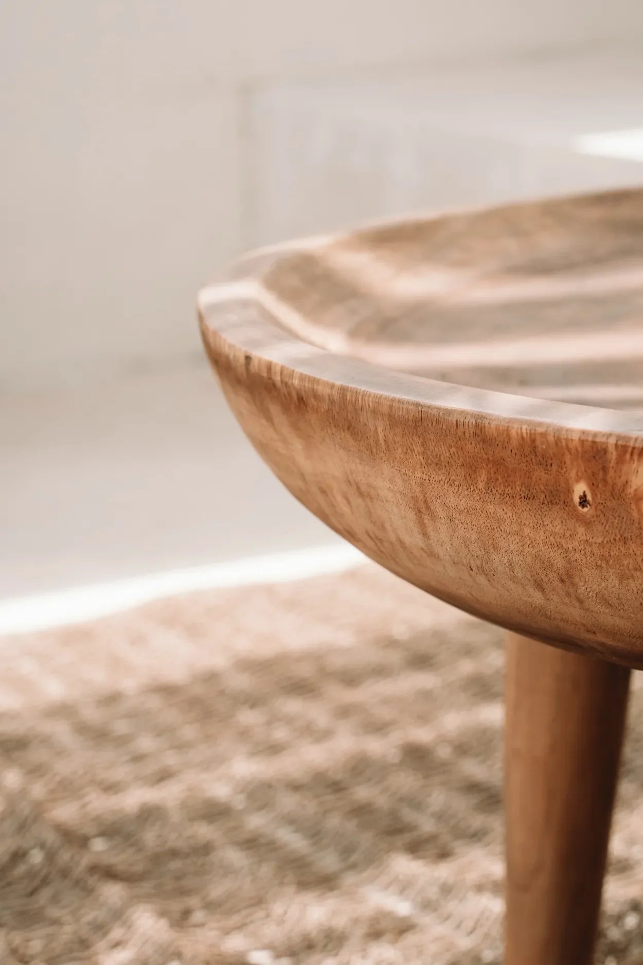 Table basse en bois massif de Munggur naturel 70x70 cm, table ronde élégante