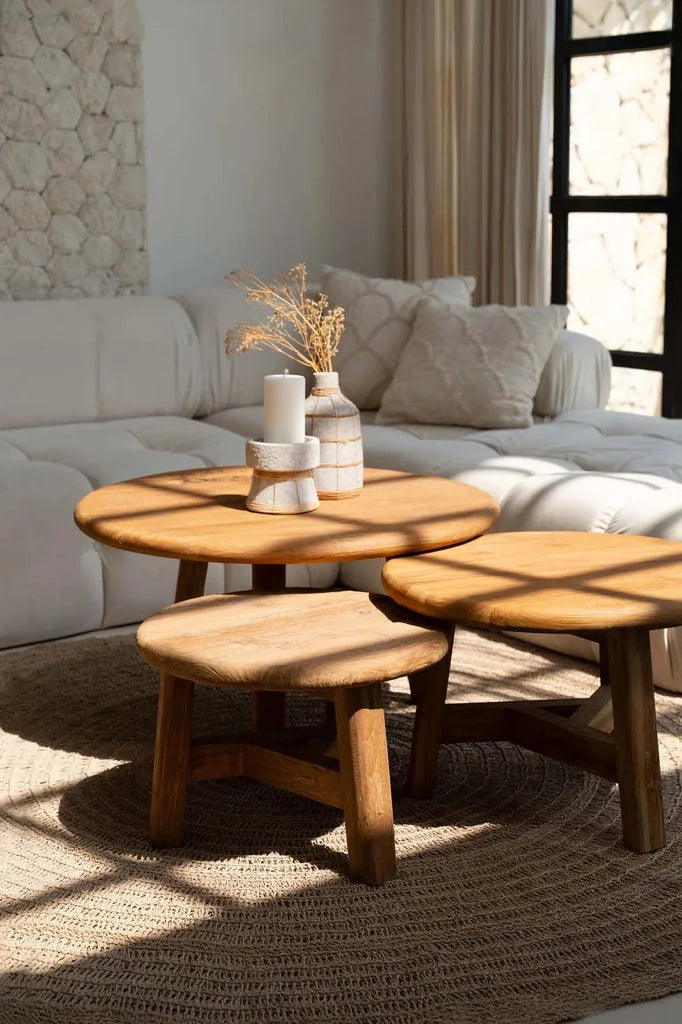 Tables d’appoint en bois empilables de la gamme La table basse Fusuma