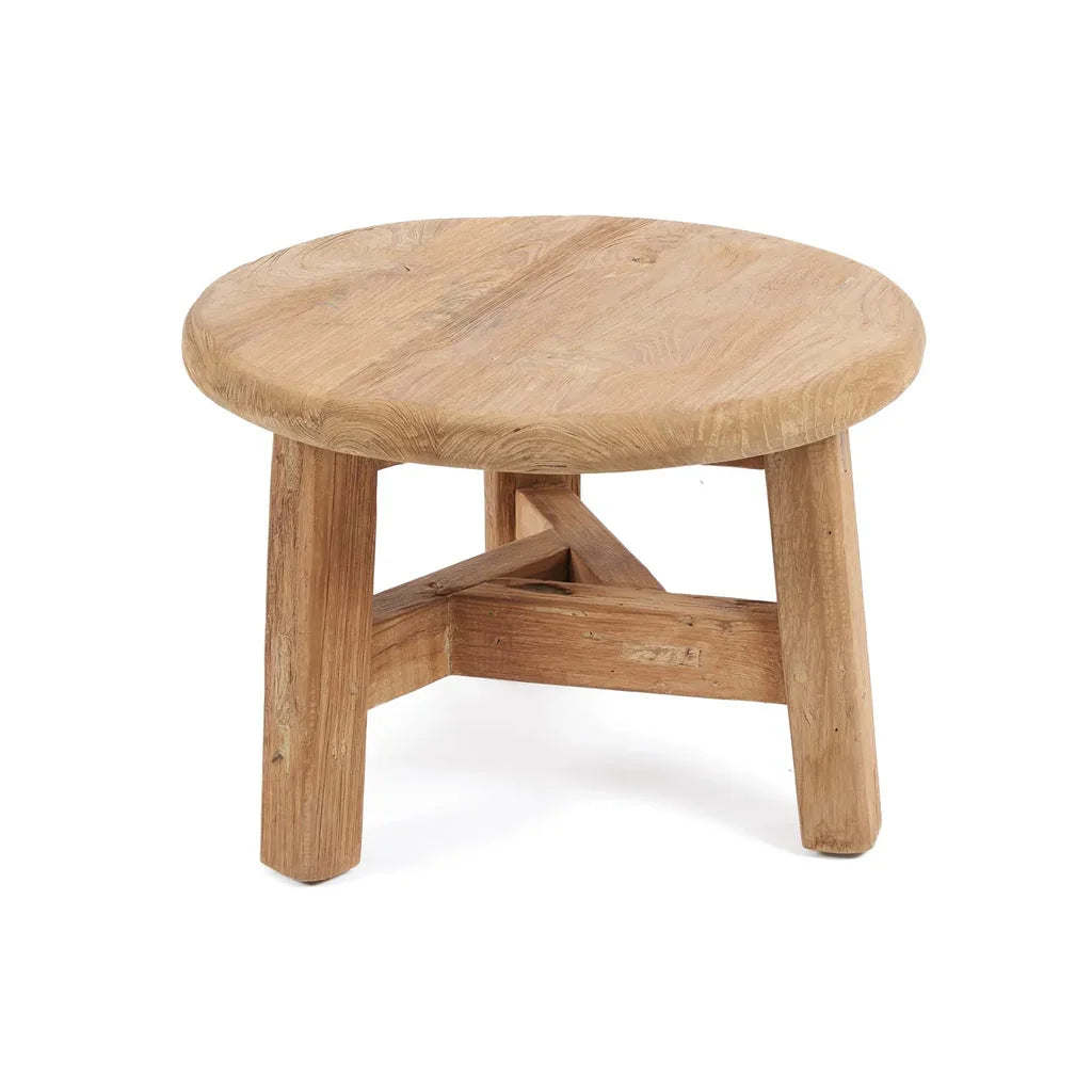 Tabouret rond en bois clair pour La table basse Fusuma, mobilier élégant et naturel
