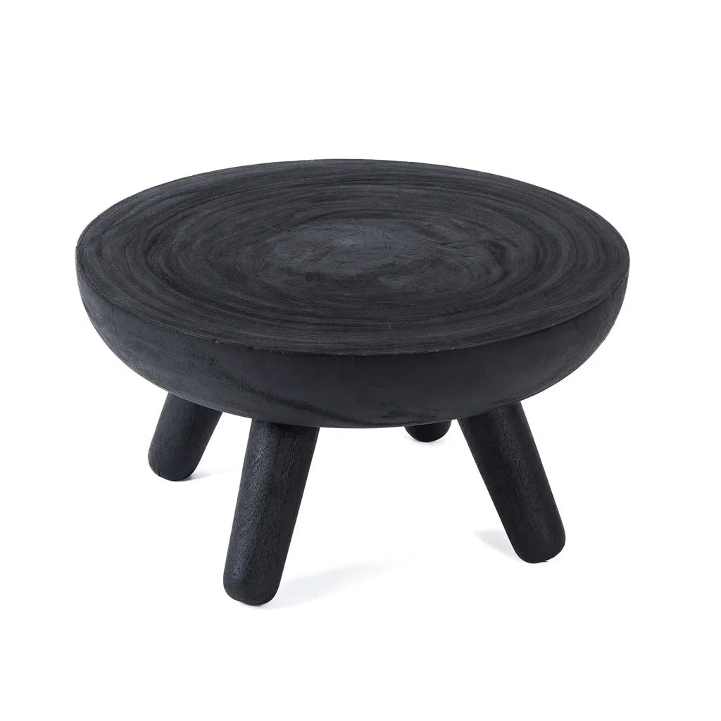 Tabouret en bois noir à trois pieds, parfait pour la table basse La Losten Noir