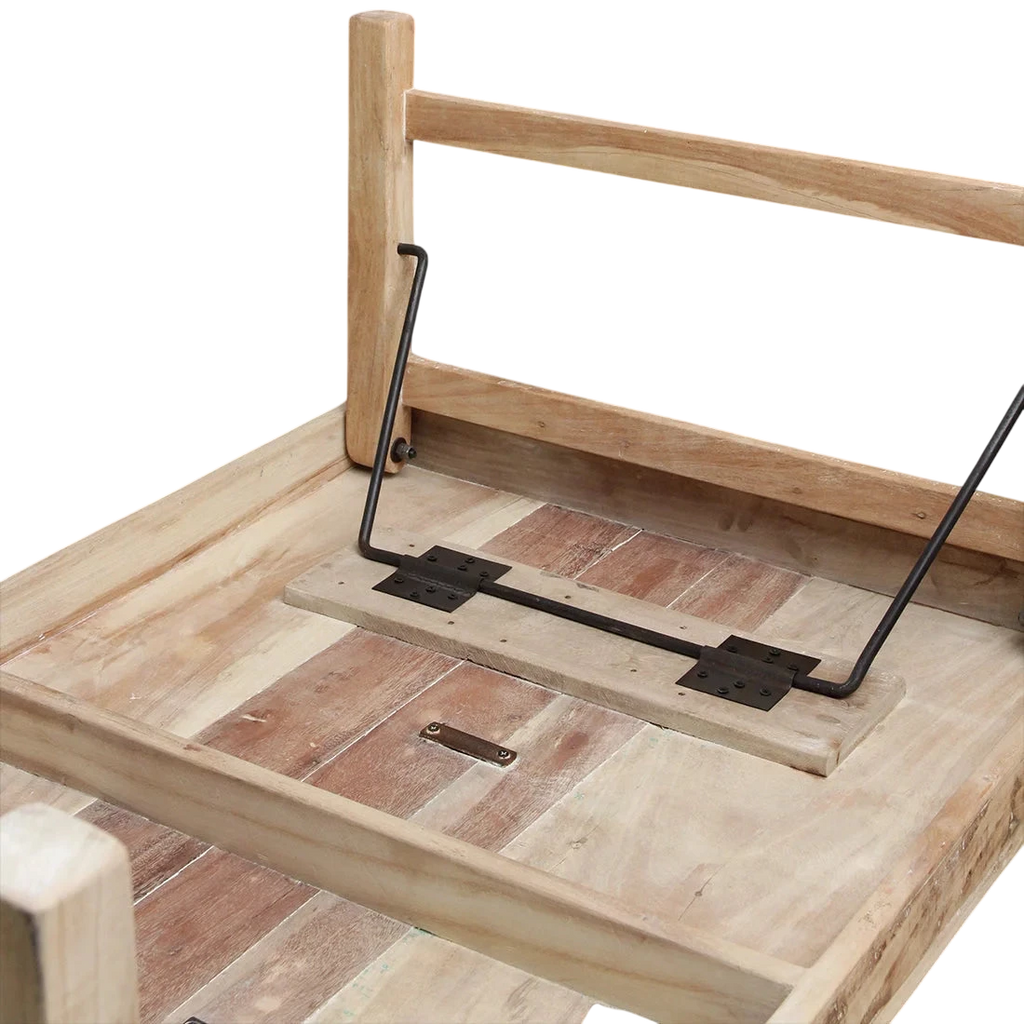 Banc en bois clair rustique avec charnières métalliques sombres