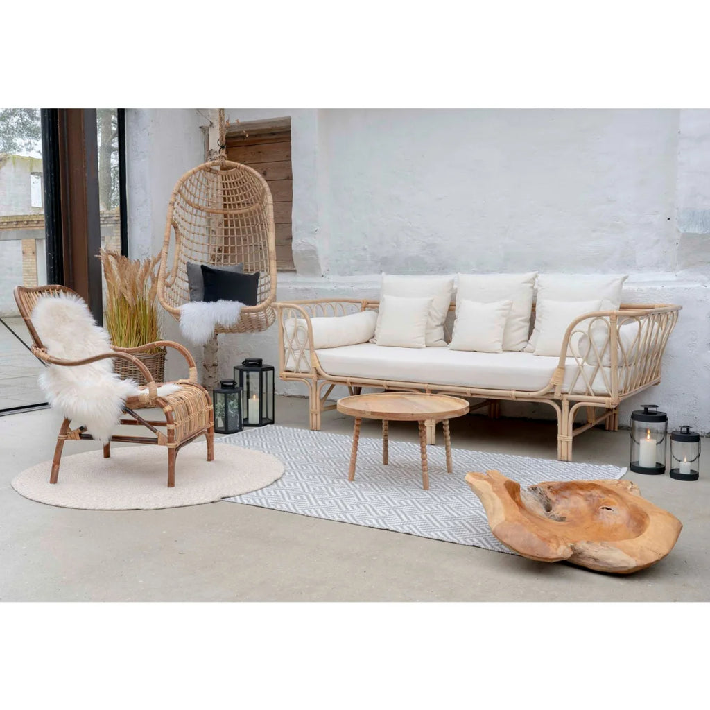 Table basse ronde en bois de manguier clair avec pieds perlés Ø60 cm
