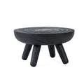Table basse ronde en bois noir texturé – Ø78 cm