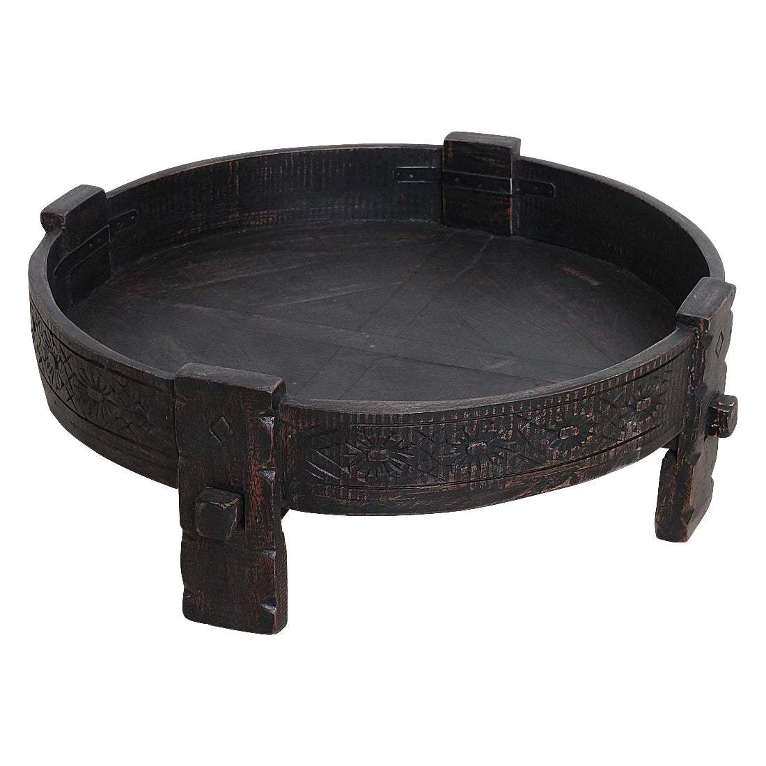 Table basse ronde en bois sculpté noir patiné, Ø73 cm