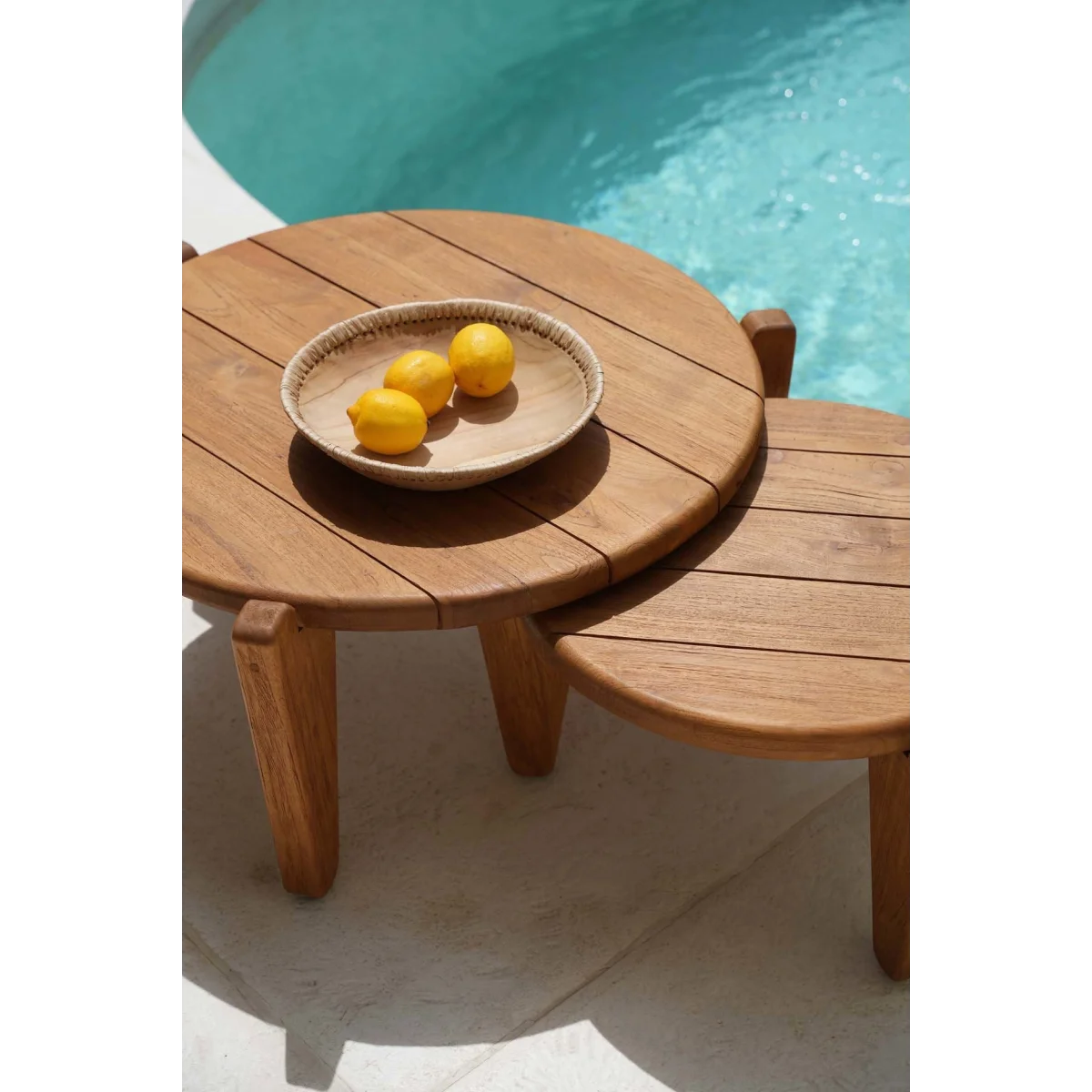 Table basse ronde en teck recyclé pour extérieur naturel – Ø70 cm