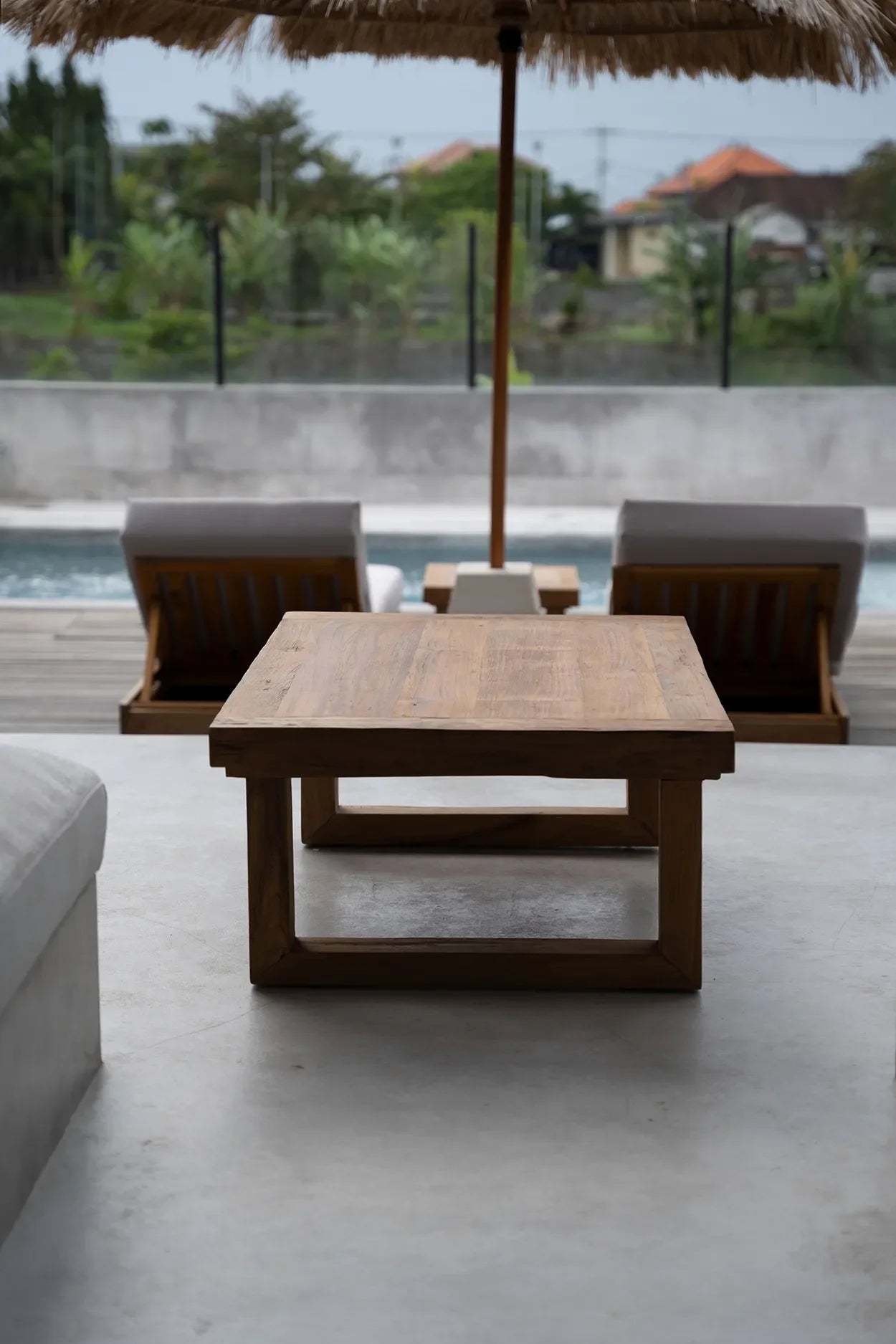 Table basse en teck recyclé naturel 110x70 cm