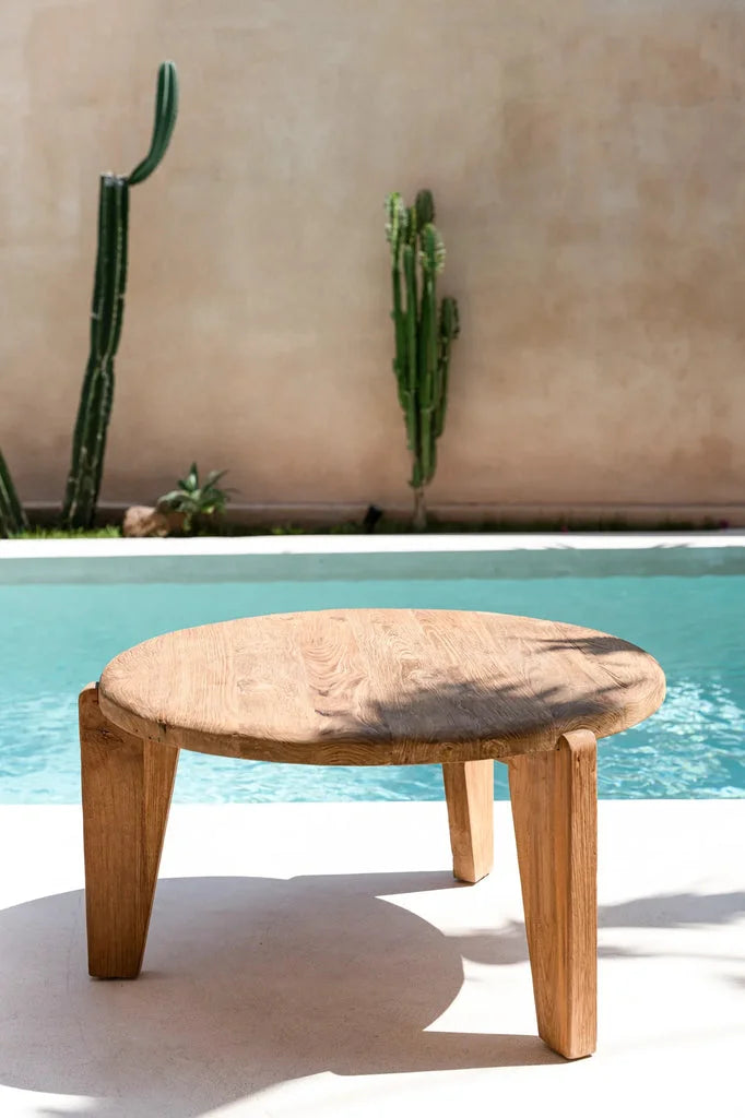 Table d’appoint ronde en bois pour La Table Basse Wabi Sabi