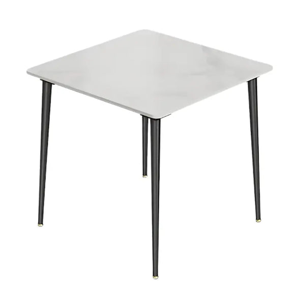 Table carrée 4 personnes fond blanc