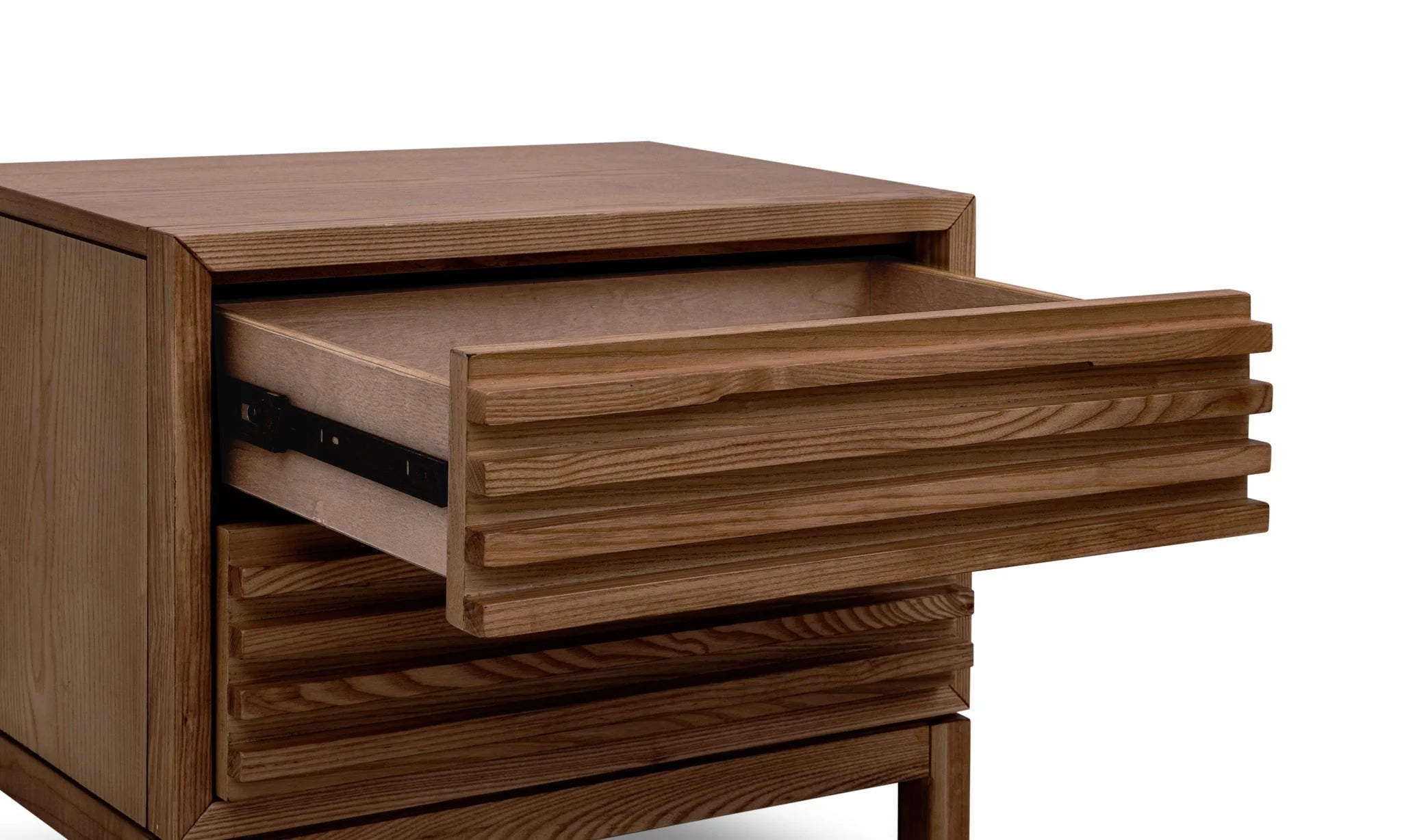 Table de chevet moderne en frêne rainuré roux, 61x41 cm